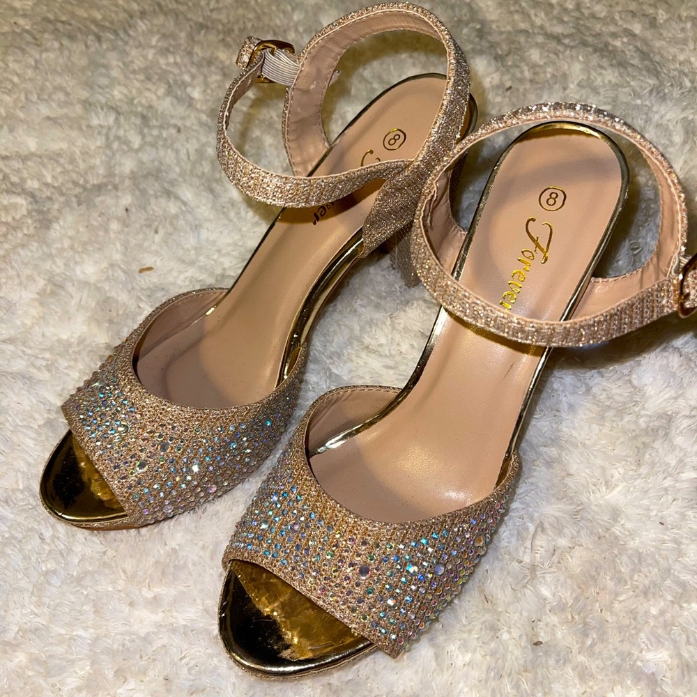 FOREVER Heels ✨👠
